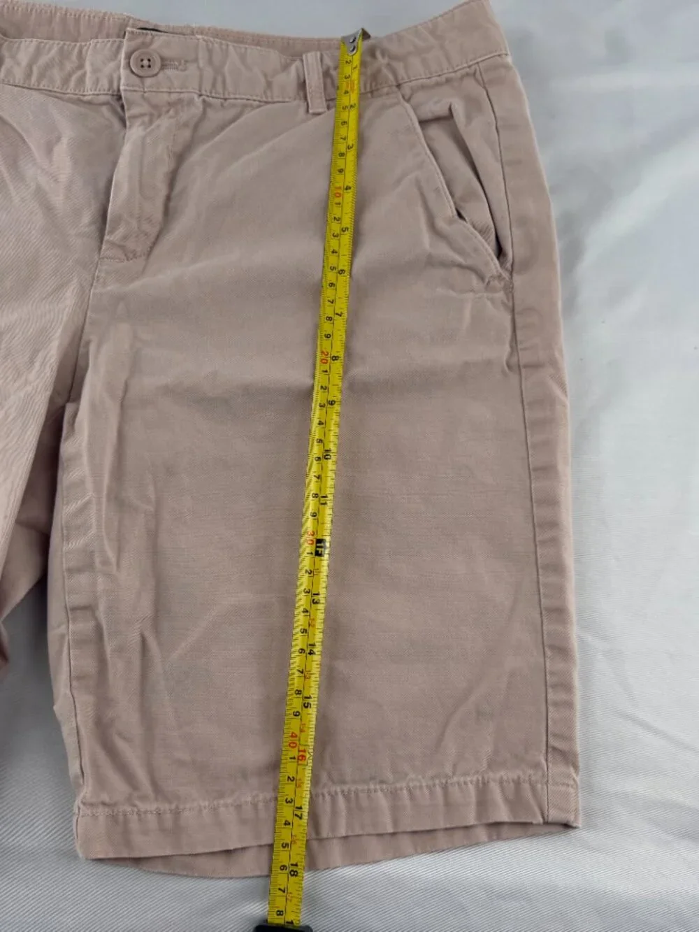 Gap Women's Pink Cotton Mid Rise Casual Bermuda Shorts Size 8 Regular Pockets